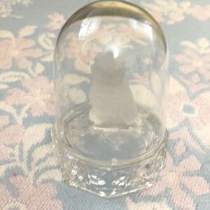 VTG Crystal Glass Dome with Frosted Owl Figurine